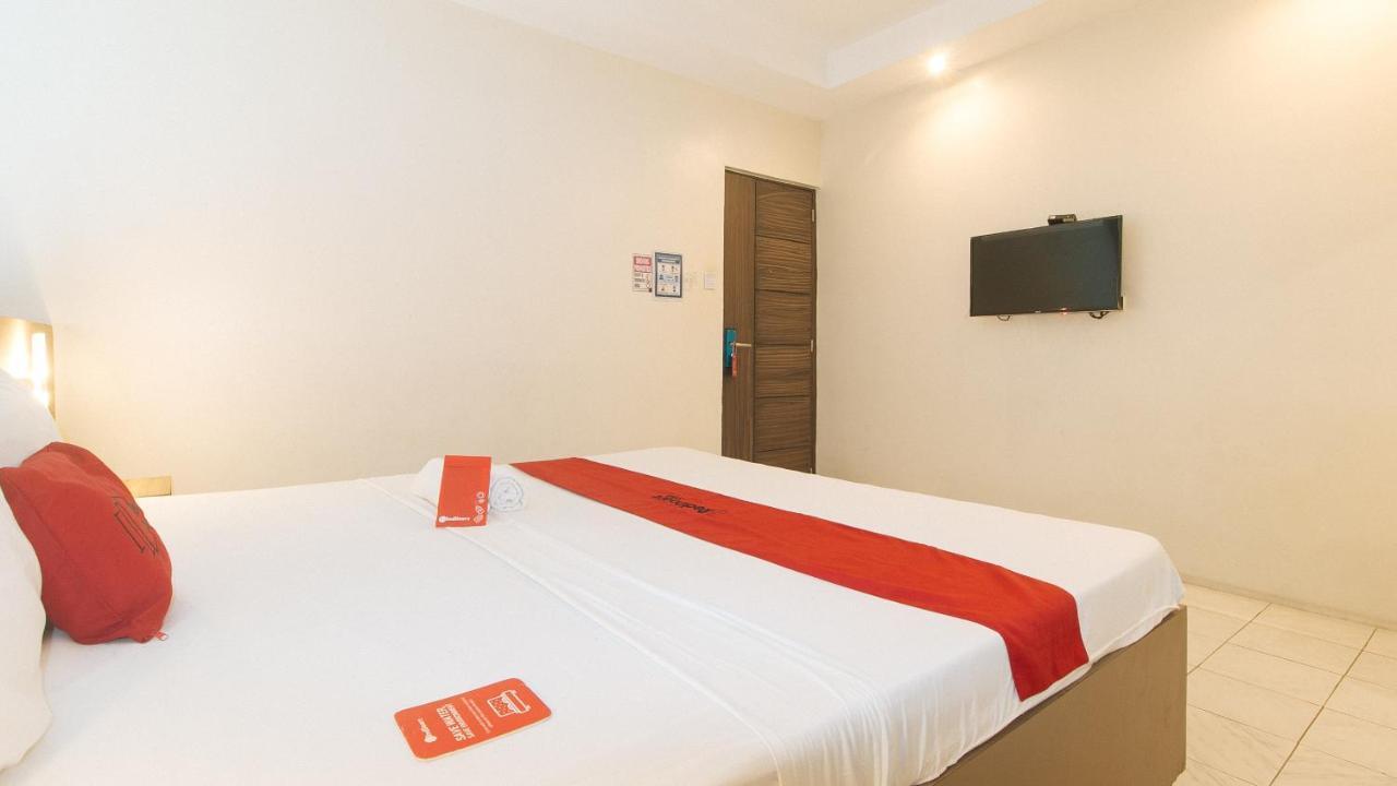 Reddoorz At V Plaza Hotel Manila Dış mekan fotoğraf