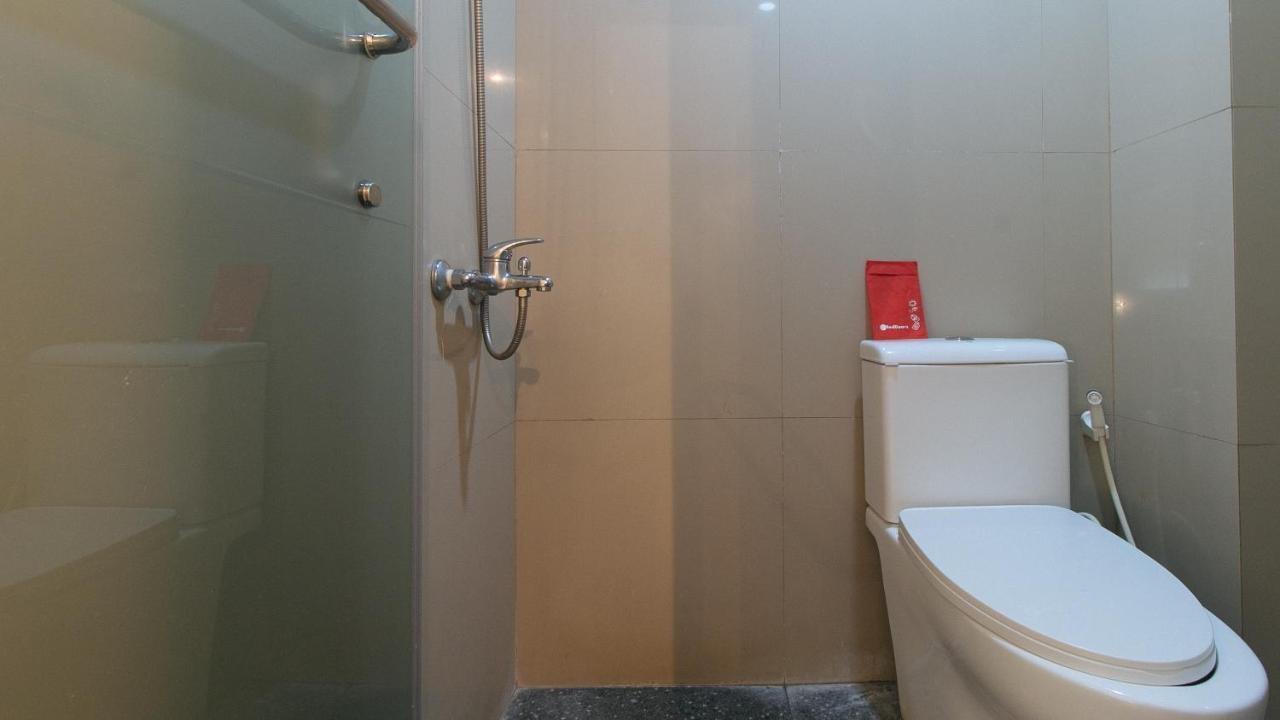 Reddoorz At V Plaza Hotel Manila Dış mekan fotoğraf